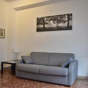  Casa vacanze Romolo House